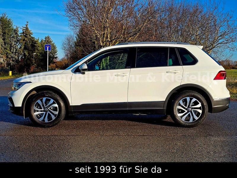 Gebraucht VW Tiguan Active 150 PS (110 kW) 2022 Weiß SUV