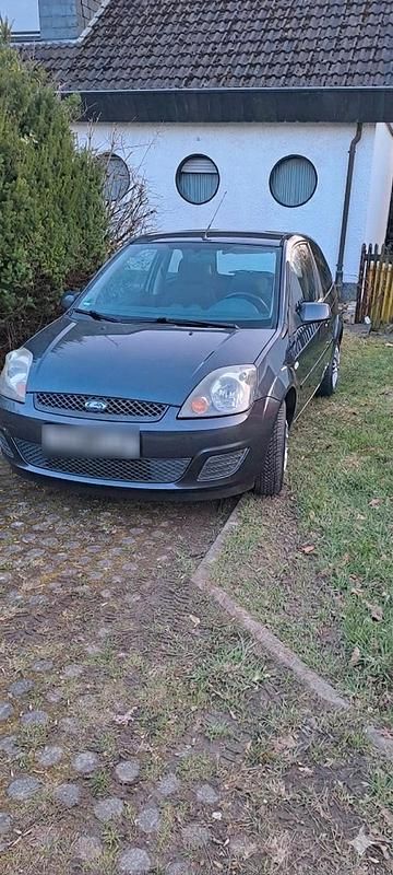 Gebraucht Ford Fiesta 69 PS (50 kW) 2008 Blau Kleinwagen