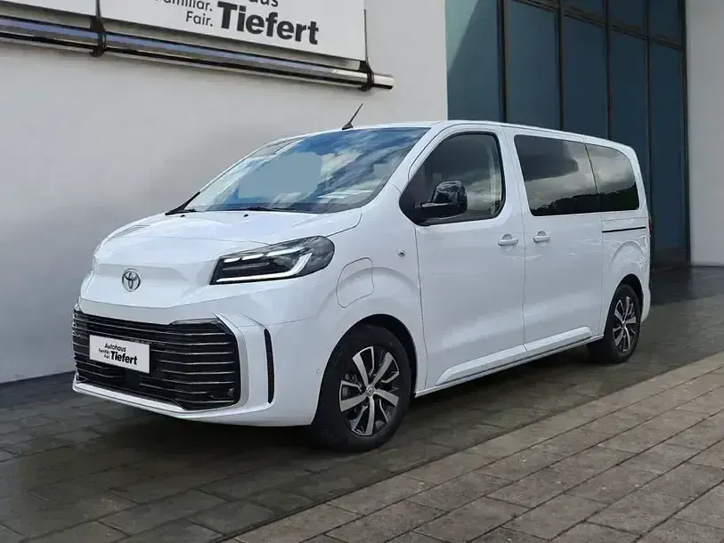 Gebraucht Toyota Proace Verso 100 kW (136 PS) 2025 Kombi
