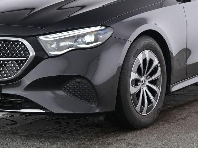 Gebraucht Mercedes E220 Avantgarde 197 PS (144 kW) 2024