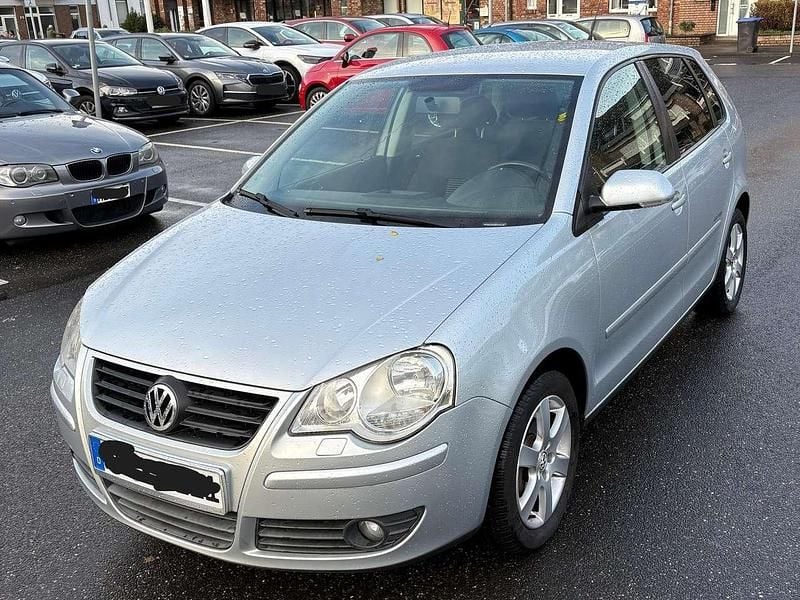 Occasion VW Polo United 69 ch (50 kW) 2008 Argent Berline