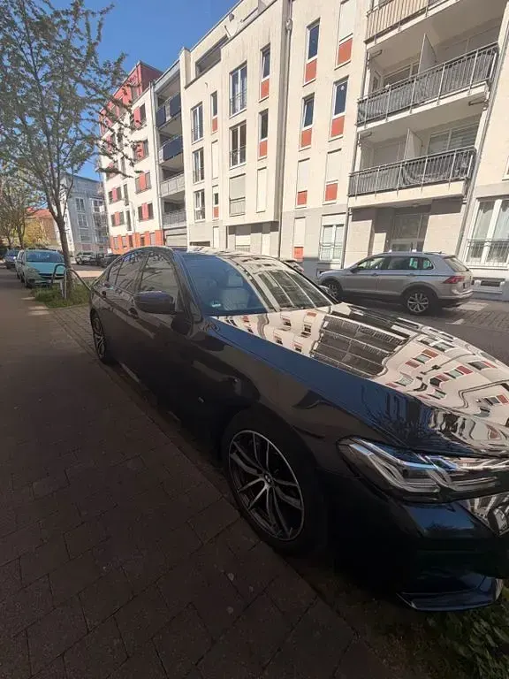 Gebraucht BMW 530 Performance 286 PS (210 kW) 2021 Schwarz Limousine