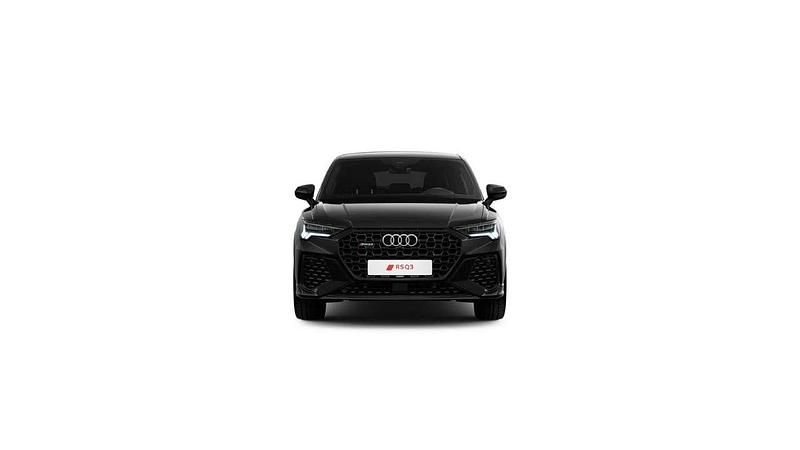 Gebraucht Audi RS Q3 400 PS (294 kW) 2023 Mythosschwarz metallic SUV