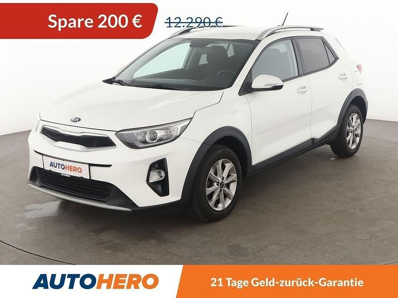 Weiß Gebraucht 2018 Kia Stonic Vision SUV | 11.690 € (Fairer Preis) - Bild 1/3