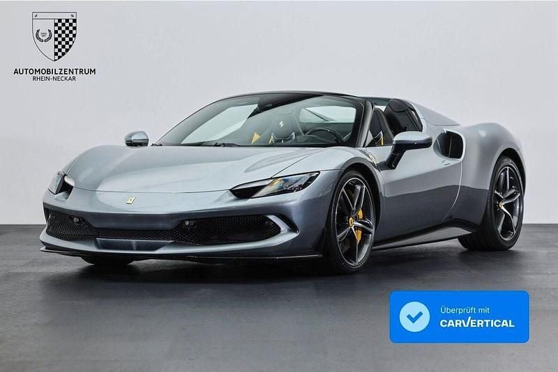 Gebraucht Ferrari 296 829 PS (609 kW) 2023 Grau Cabrio