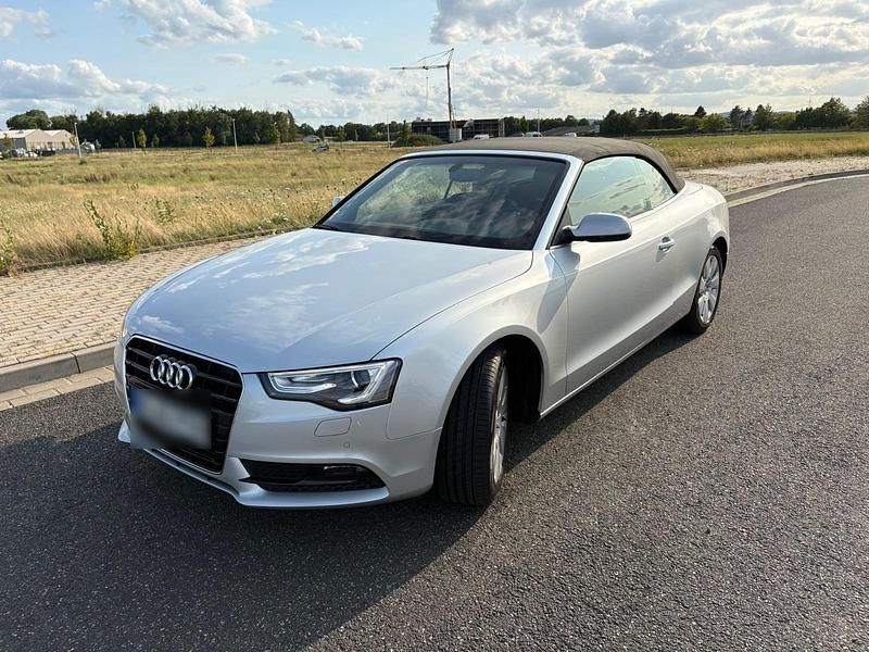 Gebraucht Audi A5 Cabriolet Sport 170 PS (125 kW) 2013 Silber Cabrio