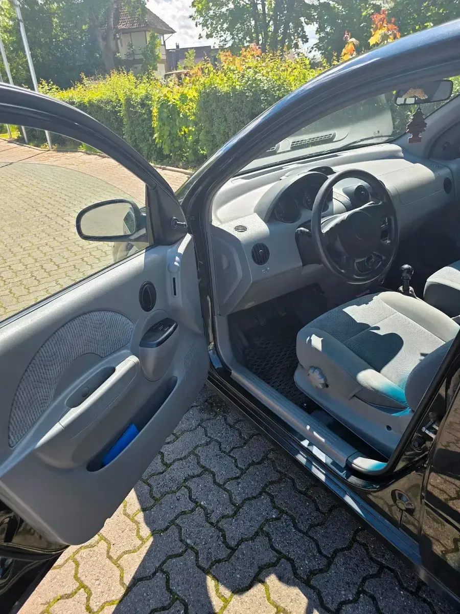 Gebraucht Chevrolet Kalos 83 PS (61 kW) 2004 Schwarz Kleinwagen