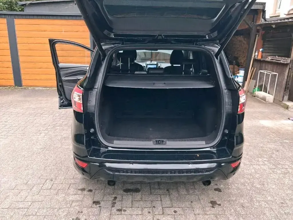 Gebraucht Ford Kuga ST 180 PS (132 kW) 2020 Schwarz SUV