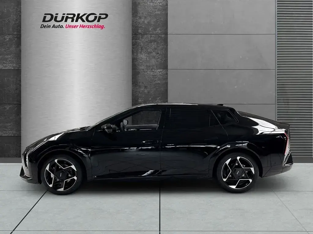 Neu Kia EV4 Comfort 150 kW (204 PS) 2025 Schwarz Kleinwagen