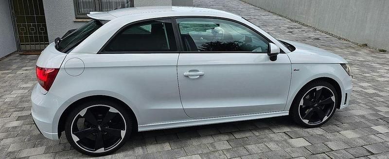 Gebraucht Audi A1 S-Line 122 PS (89 kW) 2014 Weiß Kleinwagen