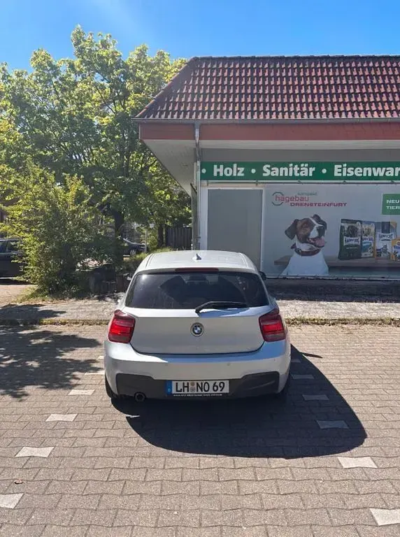 Gebraucht BMW 118 Shadowline 143 PS (105 kW) 2014 Silber Kleinwagen