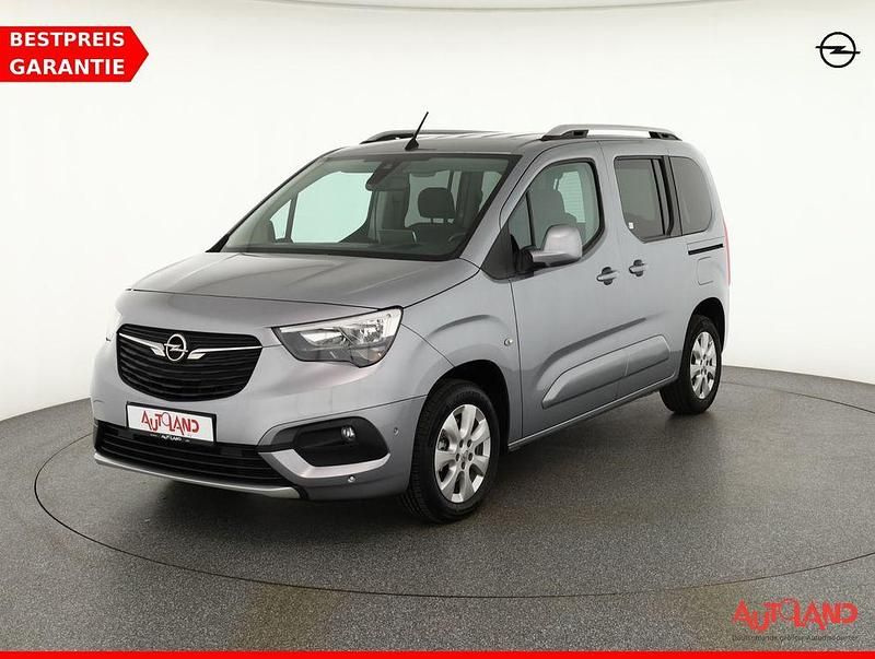 Grau Gebraucht 2020 Opel Combo Life Innovation Van / Kleinbus | 24.990 € (Teuer) - Bild 1/4