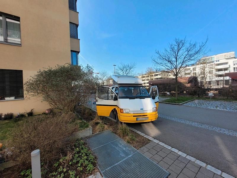 Gebraucht Ford Transit Nugget 71 PS (52 kW) 1991 Gelb Van / Kleinbus