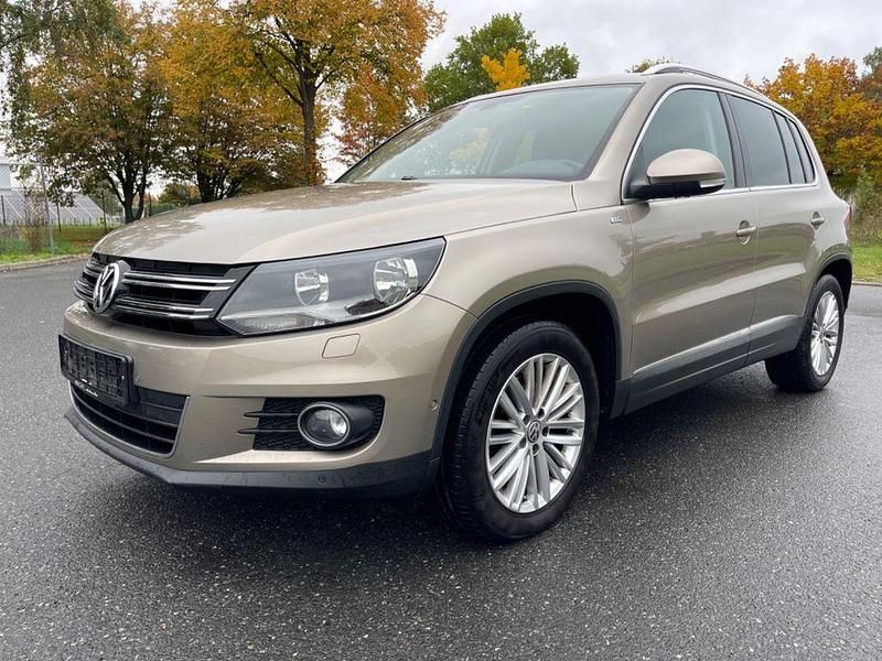 Beige Gebraucht 2014 VW Tiguan Sportline SUV | 13.990 € (Etwas zu teuer) - Bild 1/4