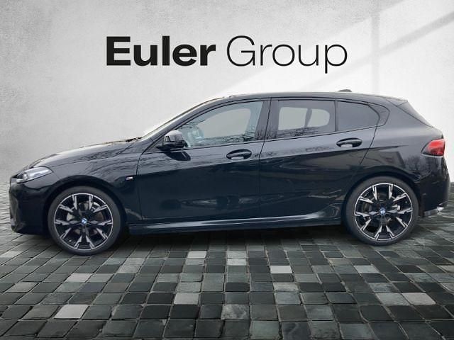 Gebraucht BMW 120 Performance 150 PS (110 kW) 2025 Saphirschwarz Kleinwagen