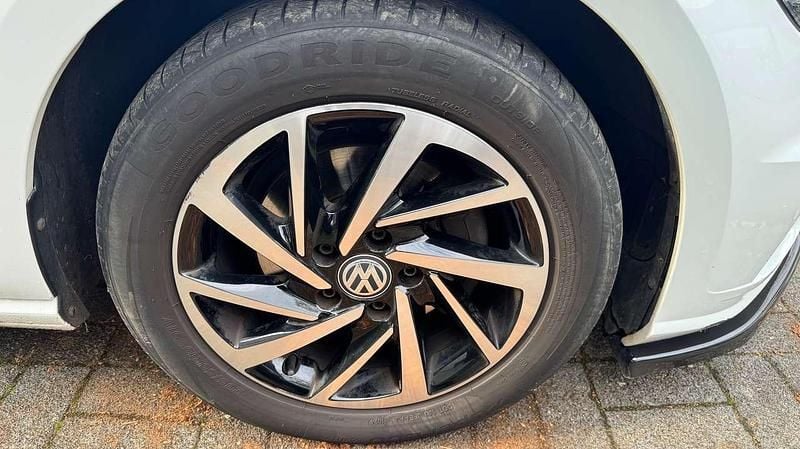 Gebraucht VW Golf VII Trendline 116 PS (85 kW) 2020 Other Limousine
