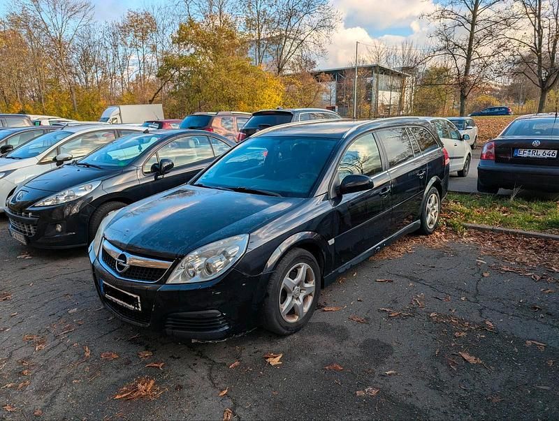 Schwarz Gebraucht 2008 Opel Vectra Kombi | 800 € (Guter Preis) - Bild 1/4