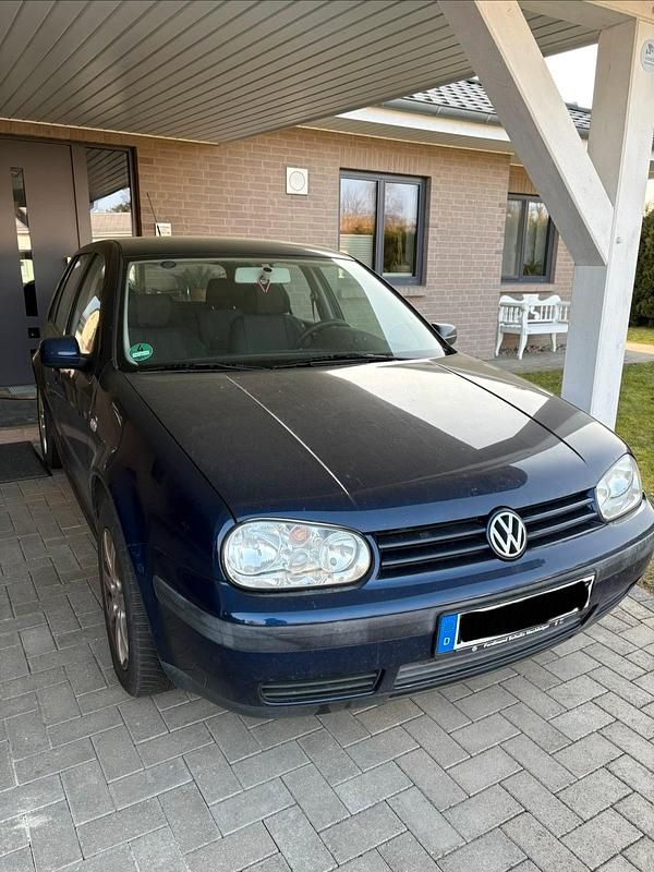 Gebraucht VW Golf IV 75 PS (55 kW) 2001 Blau Limousine