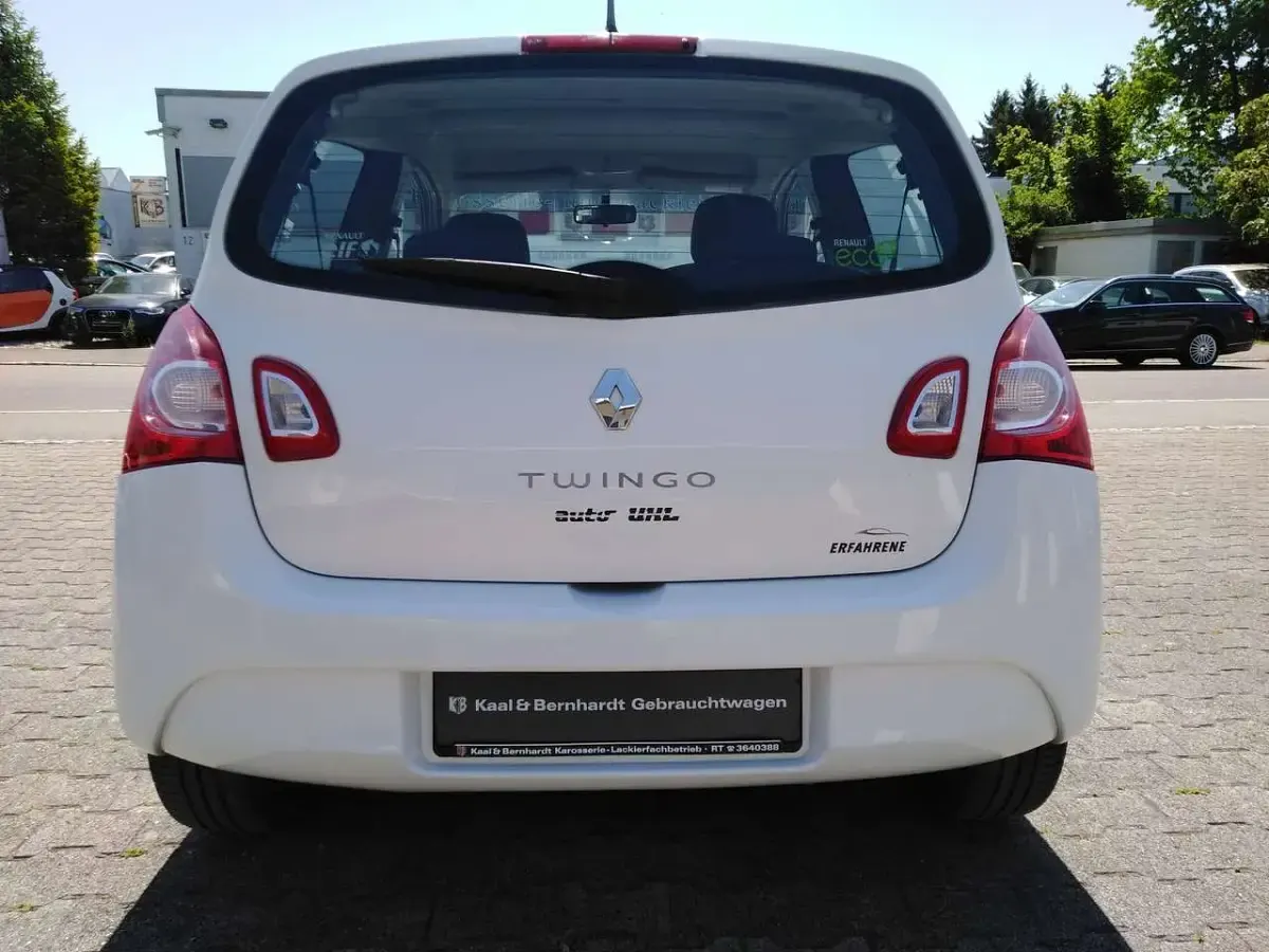 Gebraucht Renault Twingo Initiale Paris 75 PS (55 kW) 2013 Gletscherweiss Kleinwagen