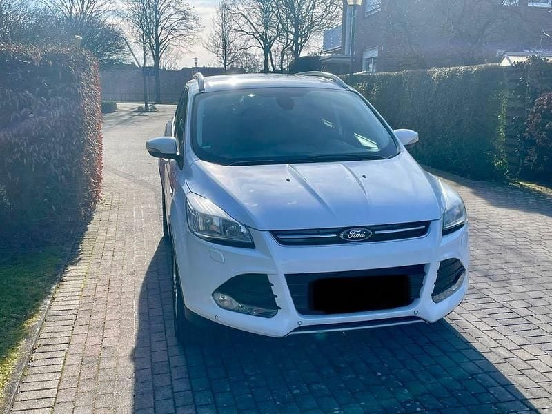 Gebraucht Ford Kuga SYNC Edition 150 PS (110 kW) 2013 Weiß SUV