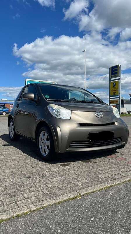 Gebraucht 2011 Toyota iQ Kleinwagen | 4.450 € (Fairer Preis) - Bild 1/4