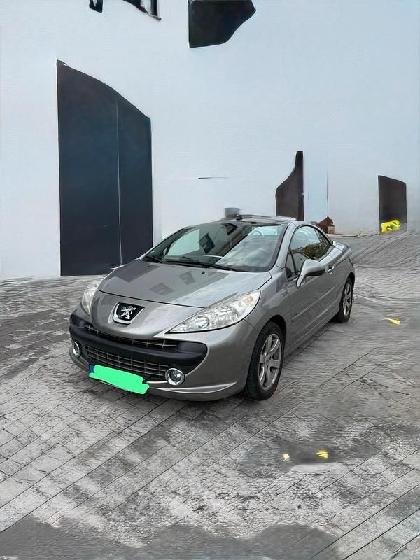 Grau Gebraucht 2008 Peugeot 207 CC Cabrio | 1.799 € (Superpreis) - Bild 1/4