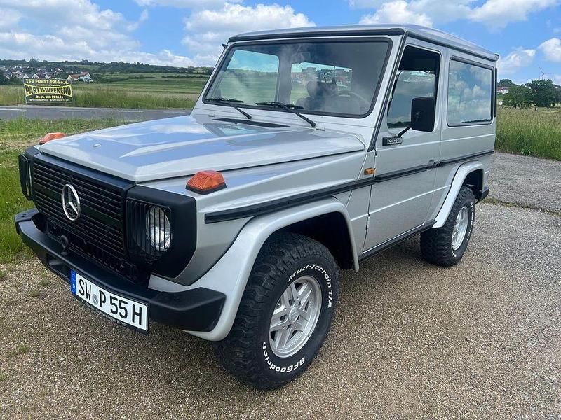 Silber Gebraucht 1986 Mercedes G280 SUV | 39.990 € - Bild 1/4