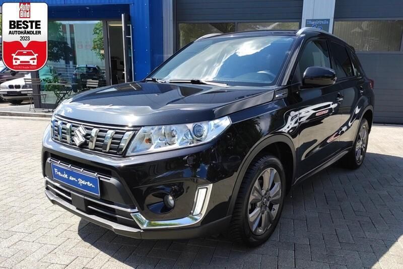 Schwarz (schwarzmet.) Gebraucht 2019 Suzuki Vitara SUV | 15.480 € (Etwas zu teuer) - Bild 1/4