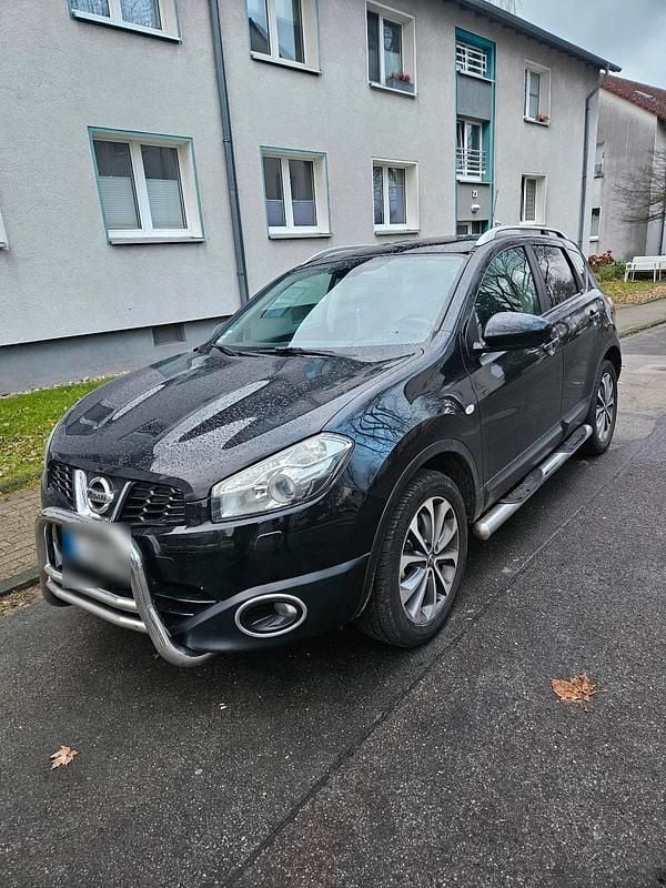 Schwarz Gebraucht 2011 Nissan Qashqai SUV | 7.450 € (Fairer Preis) - Bild 1/4