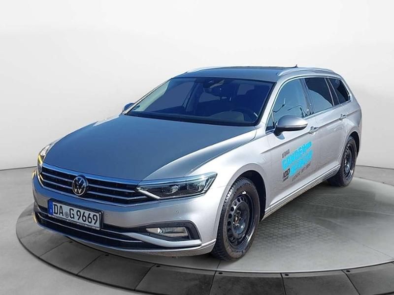 Gebraucht VW Passat Business 150 PS (110 kW) 2024 Pyritsilber metallic Kombi