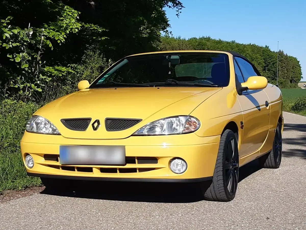 Gebraucht Renault Mégane Cabriolet 107 PS (78 kW) 1999 Gelb Cabrio