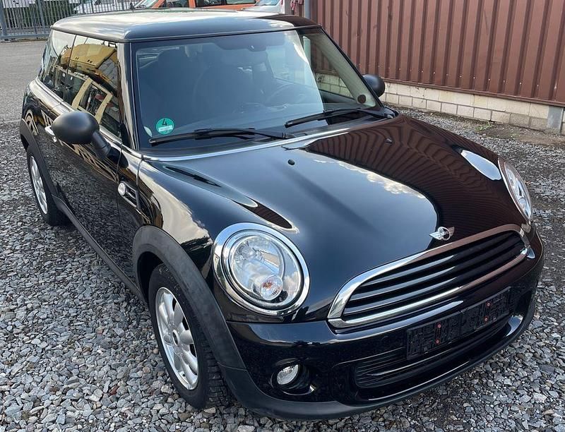 Schwarz Gebraucht 2013 Mini ONE Kleinwagen | 6.900 € (Etwas zu teuer) - Bild 1/4