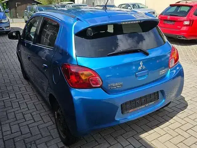 Gebraucht Mitsubishi Space Star Top 80 PS (58 kW) 2016 Cerulean/medium blue Kleinwagen
