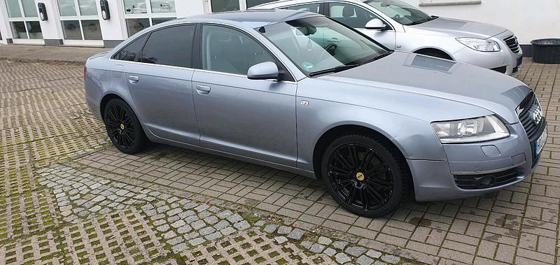Grau Gebraucht 2006 Audi A6 Limousine | 2.500 € (Superpreis) - Bild 1/4