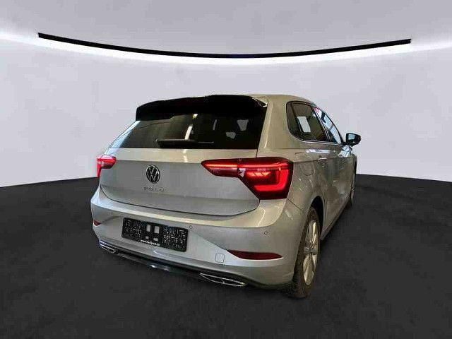 Gebraucht VW Polo R-line 110 PS (80 kW) 2023 Silber Kleinwagen