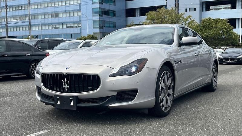 Gold Gebraucht 2013 Maserati Quattroporte Limousine | 33.400 € (Superpreis) - Bild 1/4