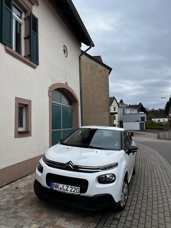 Gebraucht Citroën C3 Feel 68 PS (50 kW) 2019 Weiß Kleinwagen