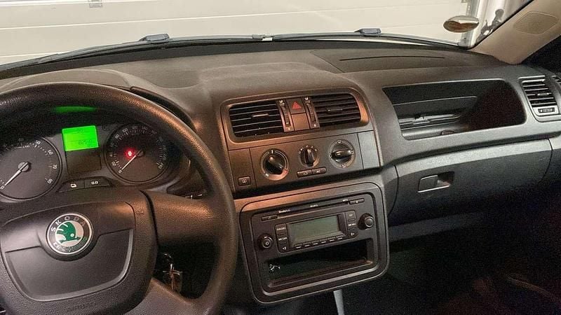 Gebraucht Skoda Fabia 60 PS (44 kW) 2012 Limousine