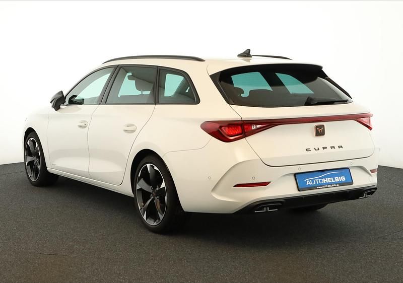 Gebraucht Cupra Leon 150 PS (110 kW) 2024 Candy weiss