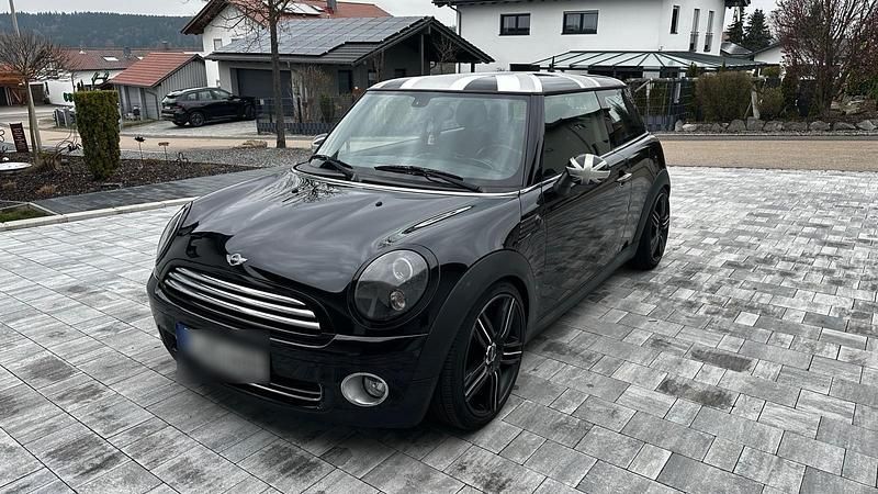 Usata Mini Cooper 122 CV (89 kW) 2010 Nero Utilitaria
