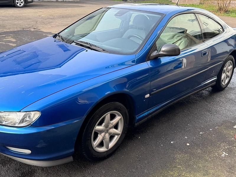 Gebraucht Peugeot 406 Coupe 136 PS (100 kW) 2000 Blau Coupé