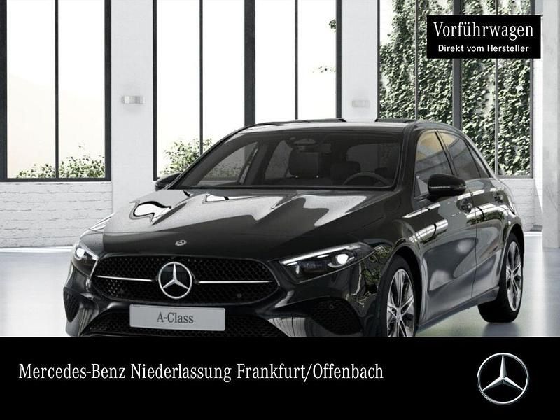 Schwarz Gebraucht 2025 Mercedes A200 Progressive Limousine | 33.950 € (Teuer) - Bild 1/4