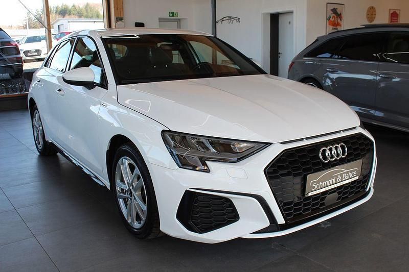 Gebraucht Audi A3 S-Line 204 PS (150 kW) 2022 Weiß Limousine