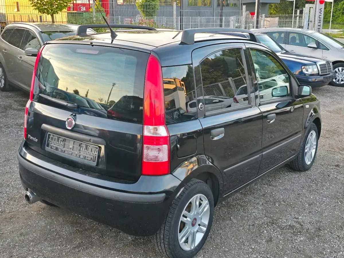 Gebraucht Fiat Panda 70 PS (51 kW) 2008 Schwarz Kleinwagen