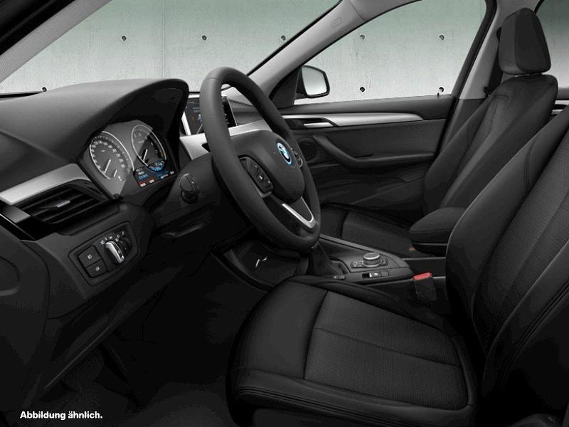 Gebraucht BMW X1 Advantage 220 PS (161 kW) 2022 Phytonicblau SUV