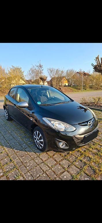 Gebraucht Mazda 2 Sendo 84 PS (61 kW) 2014 Schwarz Limousine