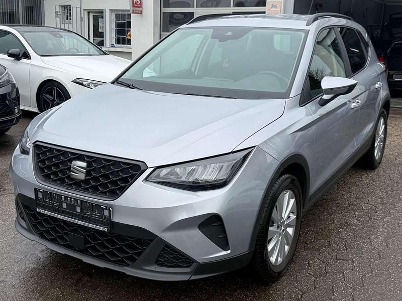 Gebraucht Seat Arona Style 95 PS (69 kW) 2023 Silber SUV