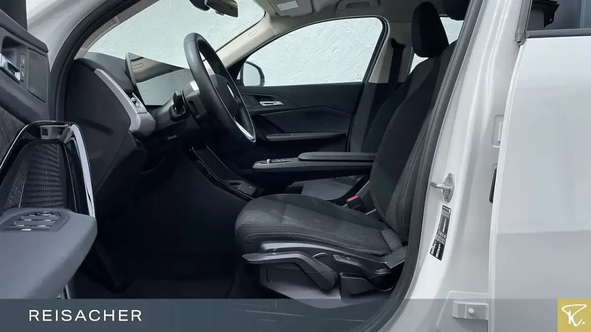 Gebraucht BMW X2 170 PS (125 kW) 2025 Alpinweiß uni SUV