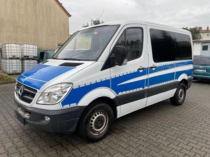 Weiß Gebraucht 2010 Mercedes Sprinter Van | 10.890 € - Bild 1/4