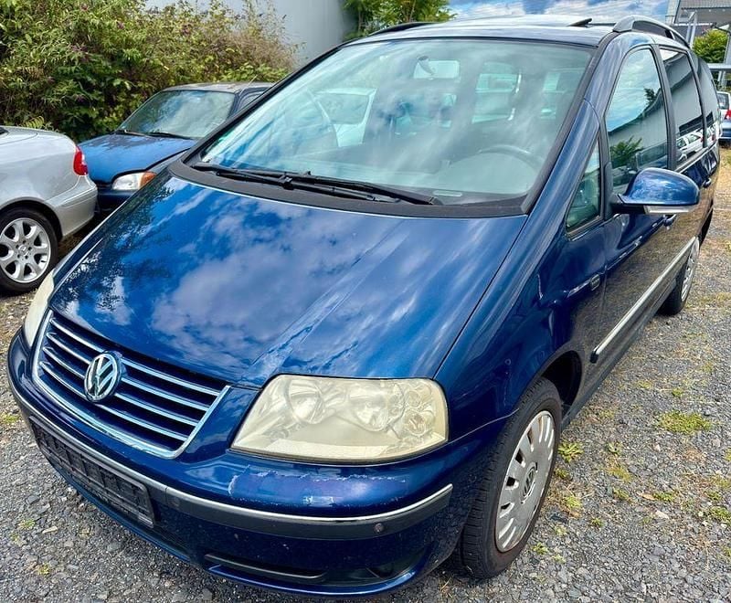 Blau Gebraucht 2006 VW Sharan Comfortline Van / Kleinbus | 2.950 € (Superpreis) - Bild 1/4